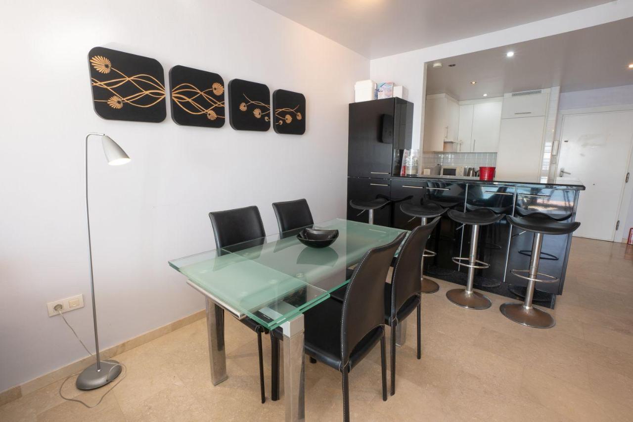 네르하 Playa Del Salon 2C Menyber 아파트 외부 사진